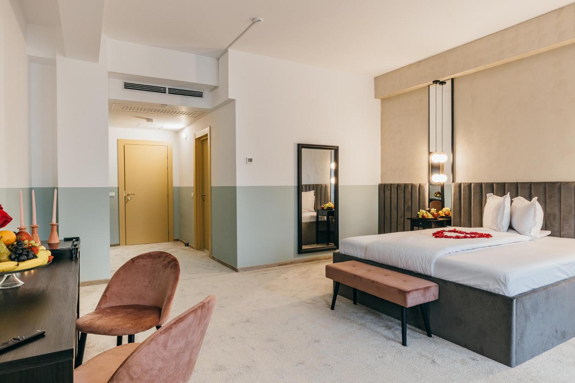 Hotel Agora Mures Târgu-Mureş Extérieur photo